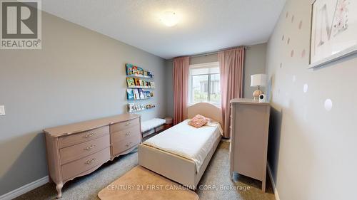 128 - 3400 Castle Rock Place, London, ON - Indoor Photo Showing Bedroom