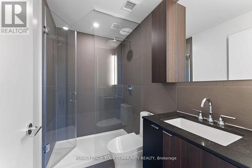 3812 - 35 Mercer Street, Toronto, ON - Indoor Photo Showing Bathroom