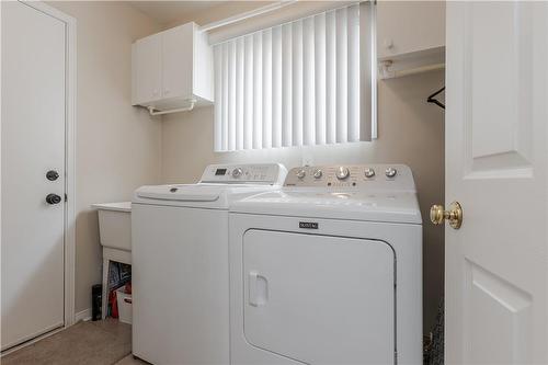 1232 Hammond Street, Burlington, ON - Indoor Photo Showing Laundry Room