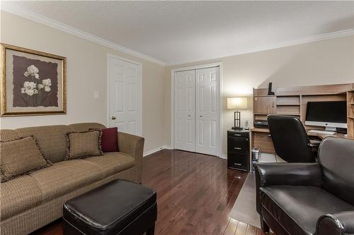 1232 Hammond Street, Burlington, ON - Indoor