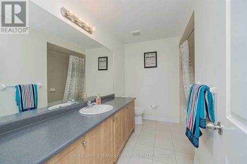 Upper - 141 Isabella Drive, Orillia, ON - Indoor Photo Showing Bathroom