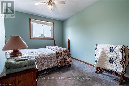 123 1/2 Keefer Road, Thorold, ON - Indoor Photo Showing Bedroom