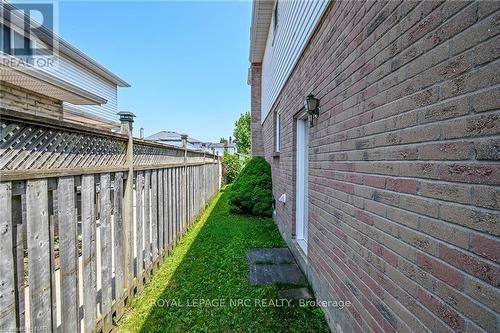 123 1/2 Keefer Road, Thorold, ON - Outdoor