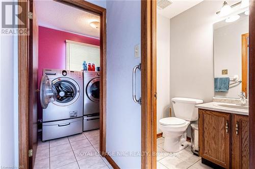 123 1/2 Keefer Road, Thorold, ON - Indoor Photo Showing Laundry Room