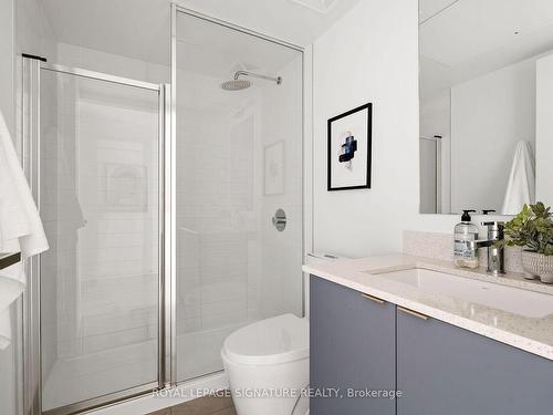 1313-30 Tretti Way, Toronto, ON - Indoor Photo Showing Bathroom