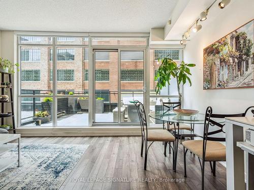 223-38 Dan Leckie Way, Toronto, ON - Indoor Photo Showing Dining Room