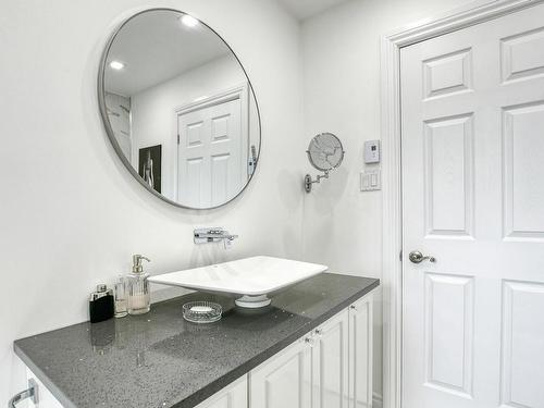 Bathroom - 2391 Rue St-André, Val-David, QC - Indoor Photo Showing Bathroom