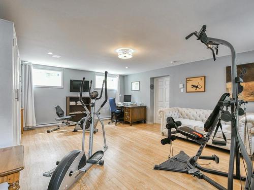 Bedroom - 2391 Rue St-André, Val-David, QC - Indoor Photo Showing Gym Room