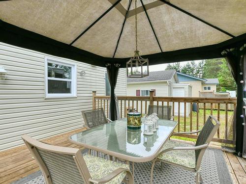 Terrasse - 2391 Rue St-André, Val-David, QC - Outdoor With Deck Patio Veranda With Exterior
