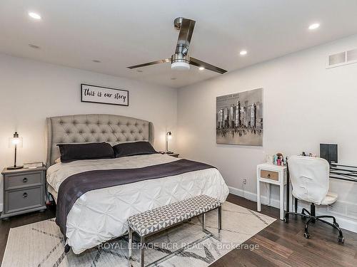 4372 10 Sdrd, Bradford West Gwillimbury, ON - Indoor Photo Showing Bedroom