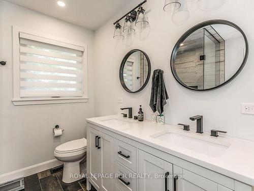 4372 10 Sdrd, Bradford West Gwillimbury, ON - Indoor Photo Showing Bathroom