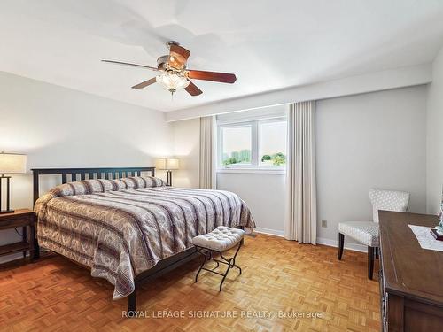 38 Larchmere Ave, Toronto, ON - Indoor Photo Showing Bedroom