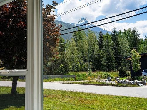 1338 Nichol Road, Revelstoke, BC - Outdoor With View