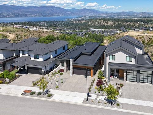 1290 Ponds Avenue, Kelowna, BC - Outdoor With Facade