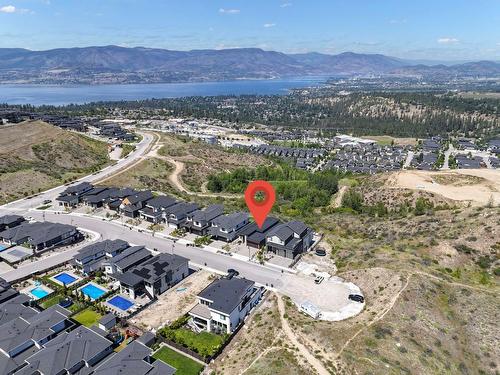 1290 Ponds Avenue, Kelowna, BC - Outdoor With View