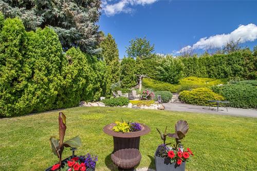 935 Sutcliffe Court, Kelowna, BC - Outdoor