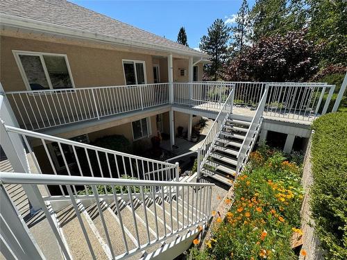 116-4630 Ponderosa Drive, Peachland, BC - Outdoor With Exterior