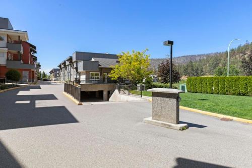 102A-1475 Glenmore Road, Kelowna, BC - Outdoor