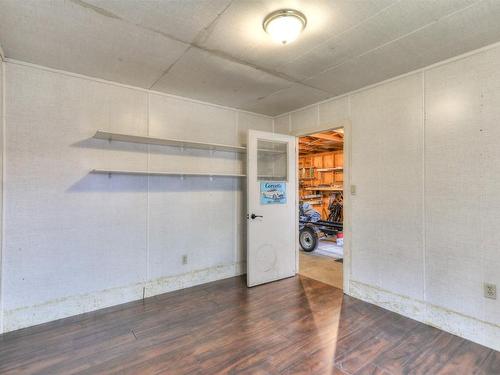 810 Patterson Avenue, Kelowna, BC - Indoor Photo Showing Other Room