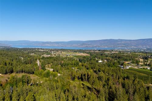 4415 Hayes Road, Kelowna, BC 