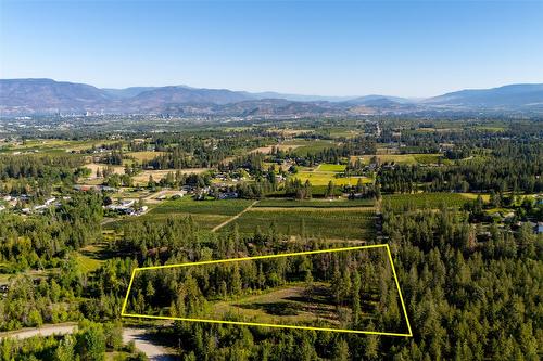 4415 Hayes Road, Kelowna, BC 