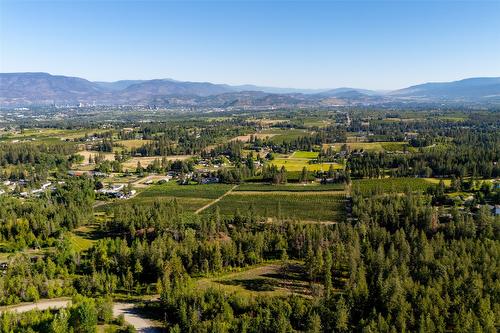 4415 Hayes Road, Kelowna, BC 