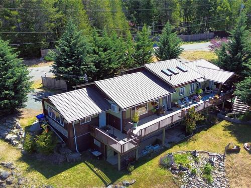 1695 Nahmint Rd, Qualicum Beach, BC 