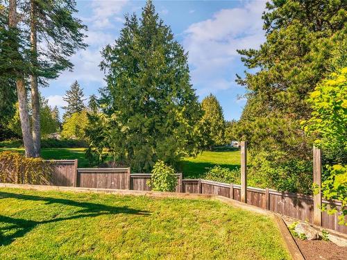 1169 Wedgewood Close, Qualicum Beach, BC 