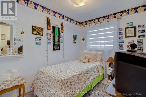 22 - 29 Goldenlight Circle, Brampton, ON - Indoor Photo Showing Bedroom