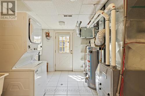 12 Firelane 13A Lane, Niagara-On-The-Lake, ON - Indoor Photo Showing Laundry Room