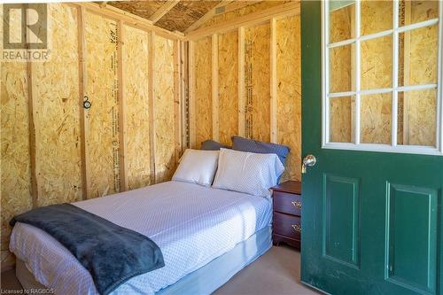 251 Shoreline Avenue, Oliphant, ON - Indoor Photo Showing Bedroom