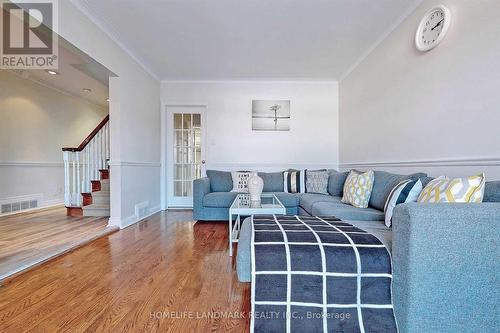 177 Delhi Avenue, Toronto, ON - Indoor Photo Showing Living Room