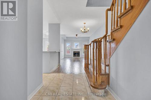 38 Gristone Crescent, Toronto, ON - Indoor Photo Showing Other Room