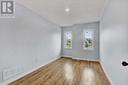 38 Gristone Crescent, Toronto, ON - Indoor Photo Showing Other Room