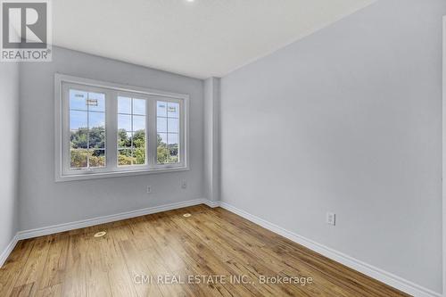 38 Gristone Crescent, Toronto, ON - Indoor Photo Showing Other Room