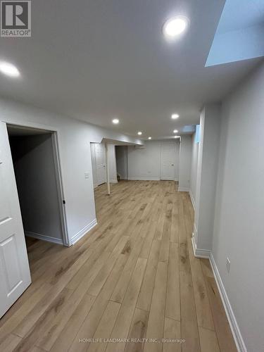 5421 Coldspring Way, Mississauga, ON - Indoor Photo Showing Other Room