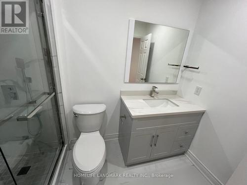 5421 Coldspring Way, Mississauga, ON - Indoor Photo Showing Bathroom