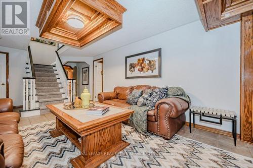 149 Miller Drive, Hamilton, ON - Indoor Photo Showing Living Room