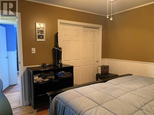 9437 6 Street, Dawson Creek, BC - Indoor Photo Showing Bedroom