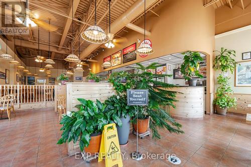 7 - 3255 Rutherford Road, Vaughan, ON 