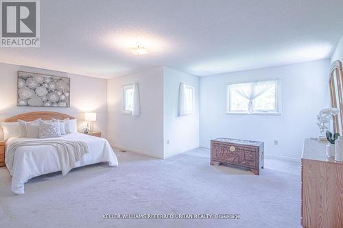 104 Bernard Avenue, Richmond Hill, ON - Indoor Photo Showing Bedroom