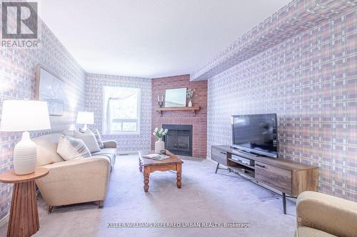 104 Bernard Avenue, Richmond Hill, ON - Indoor Photo Showing Living Room With Fireplace