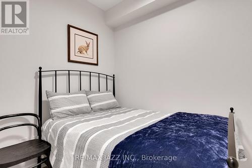 202 - 80 Shipway Avenue, Clarington, ON - Indoor Photo Showing Bedroom