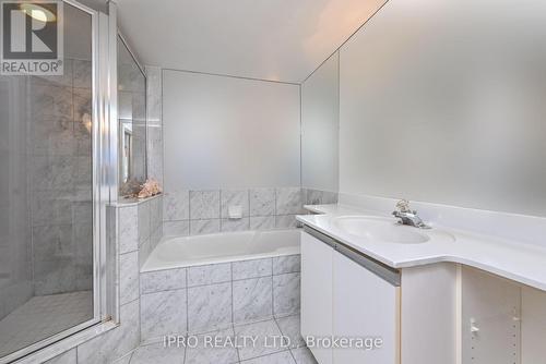 701 - 22 Hanover Road, Brampton, ON - Indoor Photo Showing Bathroom