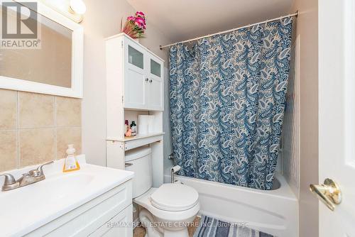 26 Hercules Court, Brampton, ON - Indoor Photo Showing Bathroom