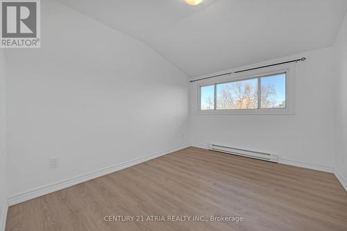 18 - 73 Driftwood Avenue, Toronto, ON - Indoor Photo Showing Other Room