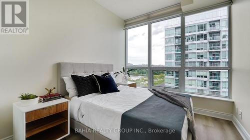 1605 - 1910 Lake Shore Boulevard W, Toronto, ON - Indoor Photo Showing Bedroom