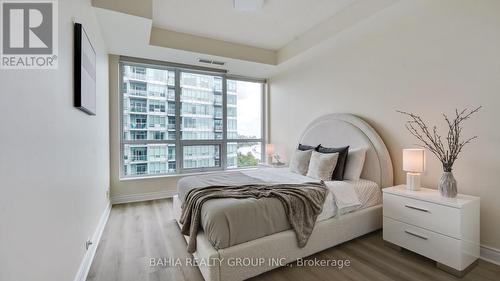 1605 - 1910 Lake Shore Boulevard W, Toronto, ON - Indoor Photo Showing Bedroom