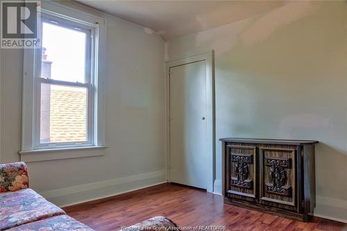 1627 Moy, Windsor, ON - Indoor Photo Showing Bedroom