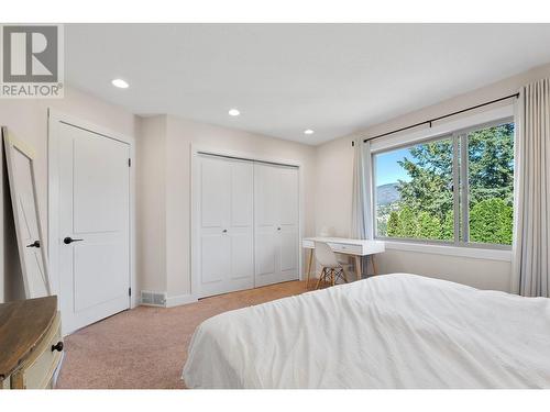 2082 Manuel Road, West Kelowna, BC - Indoor Photo Showing Bedroom